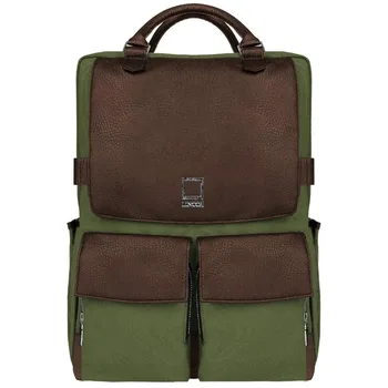 Дорожная сумка-рюкзак вмещает до 15,6-дюймового ноутбука